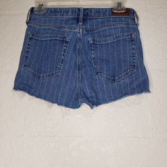 Hollister High-Rise Mom Denim Jean Shorts 28 - Picture 7 of 13